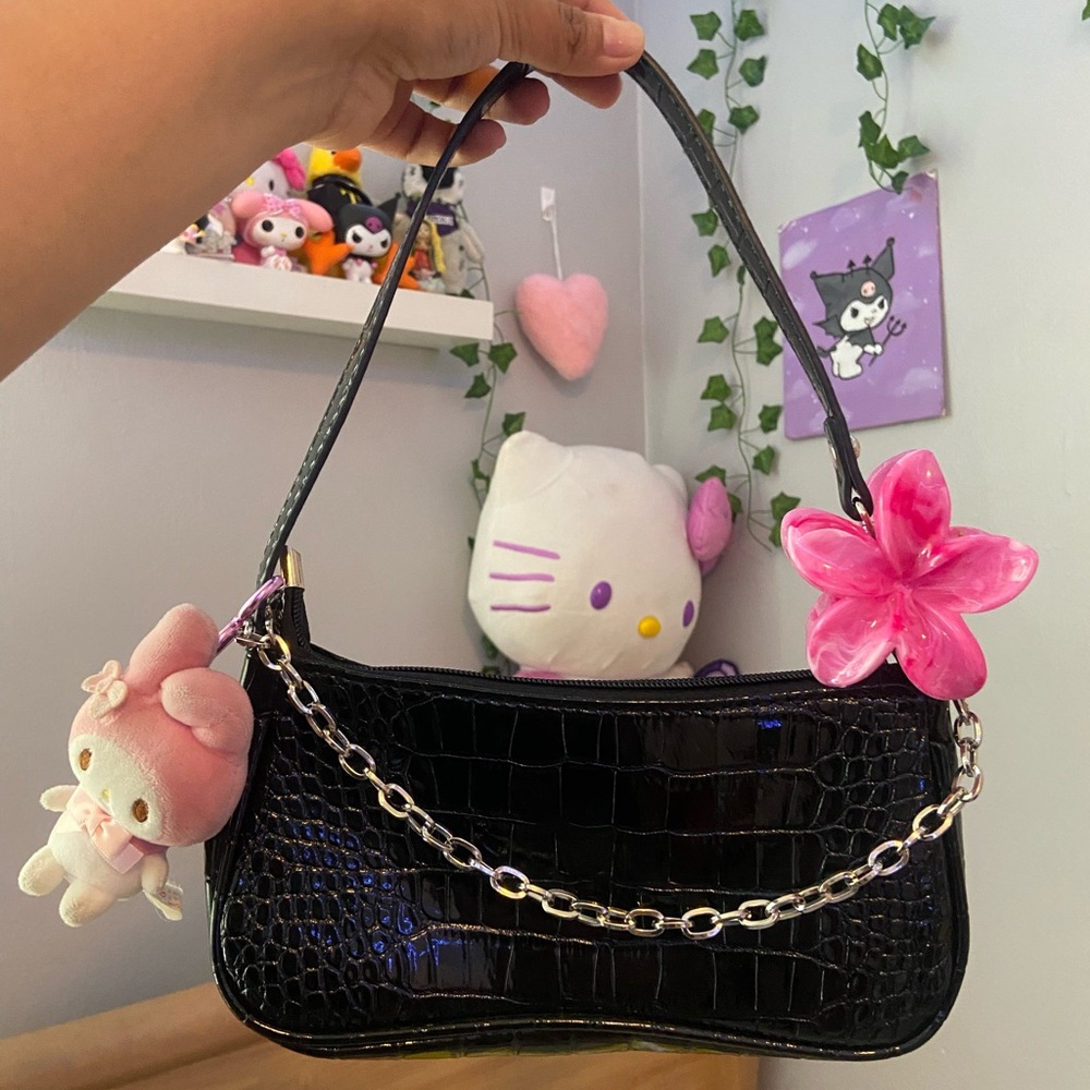 Black Faux Croc-Embossed Shoulder Bag with Silver Chain